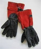 Перчатки пятипалые (средства защиты рук пожарного) 